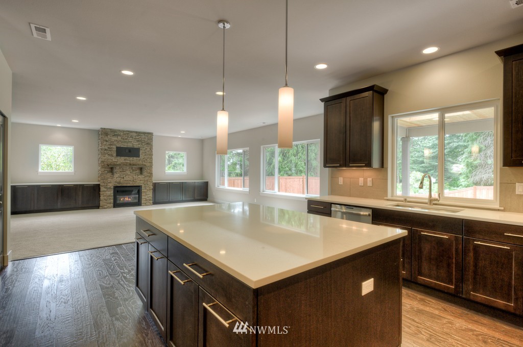 112 169th Street Southwest, Unit 26 Bothell, WA 98012 - Photo 10 of 25