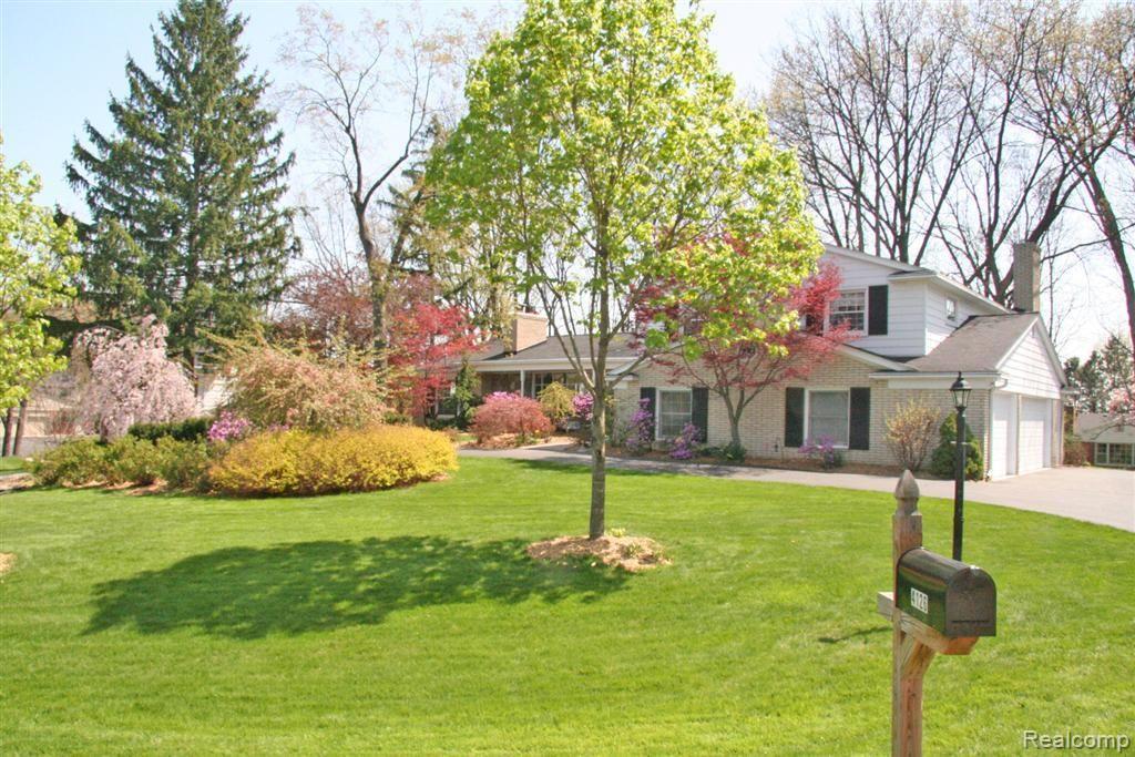 4126 Nearbrook Road Bloomfield Hills, MI 48302 - Photo 2 of 18 02 Spring is Here