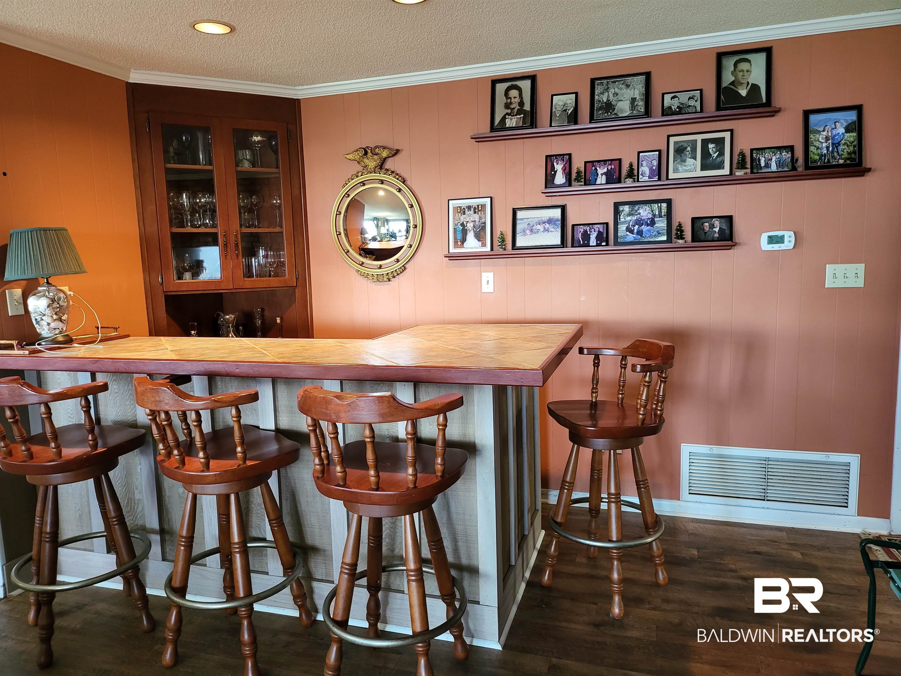 9234 Bayview Drive Lillian, AL 36549 - Photo 15 of 40 Wet Bar