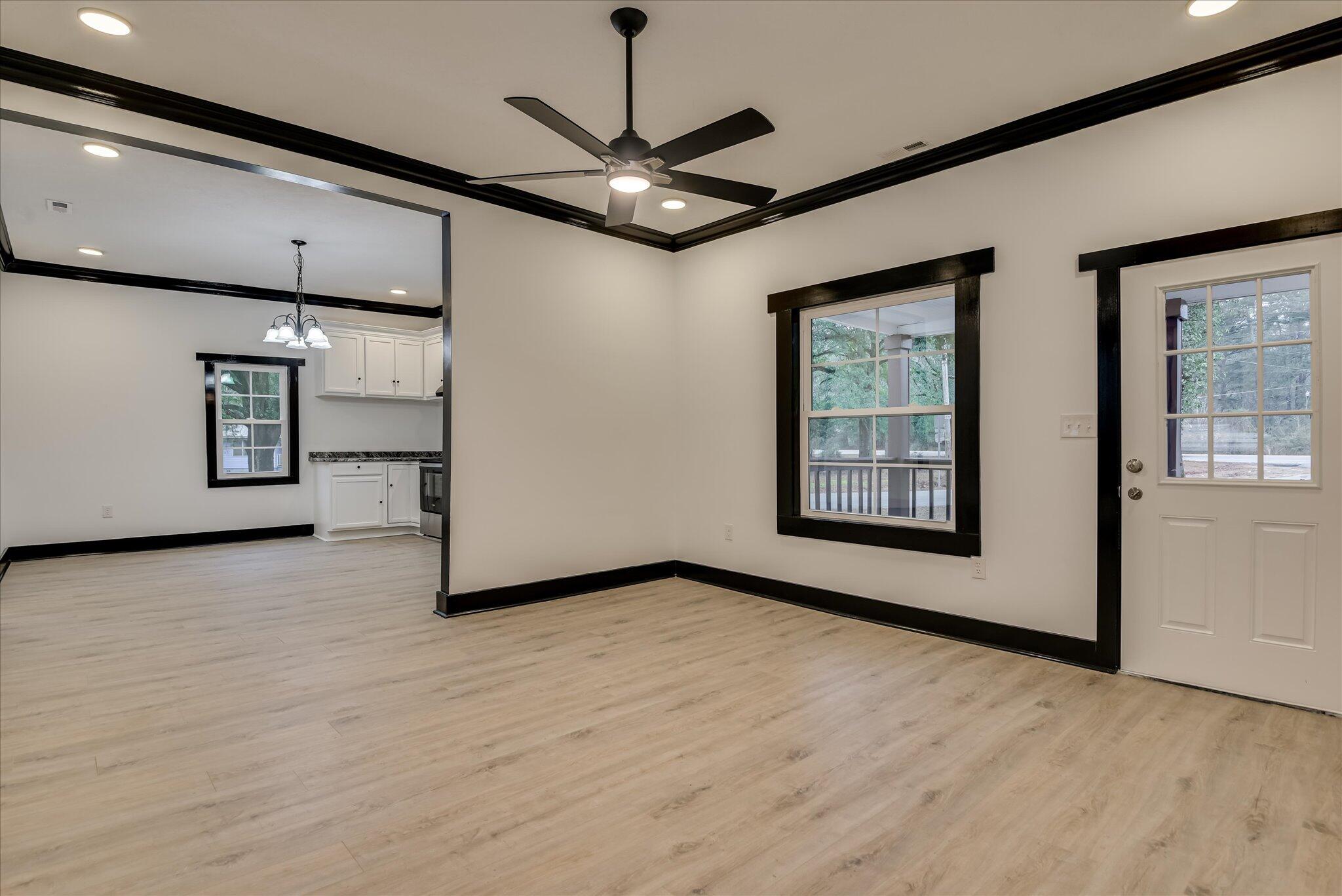 627 Main Street New Ellenton, SC 29809 - Photo 6 of 46 627 S Main Street