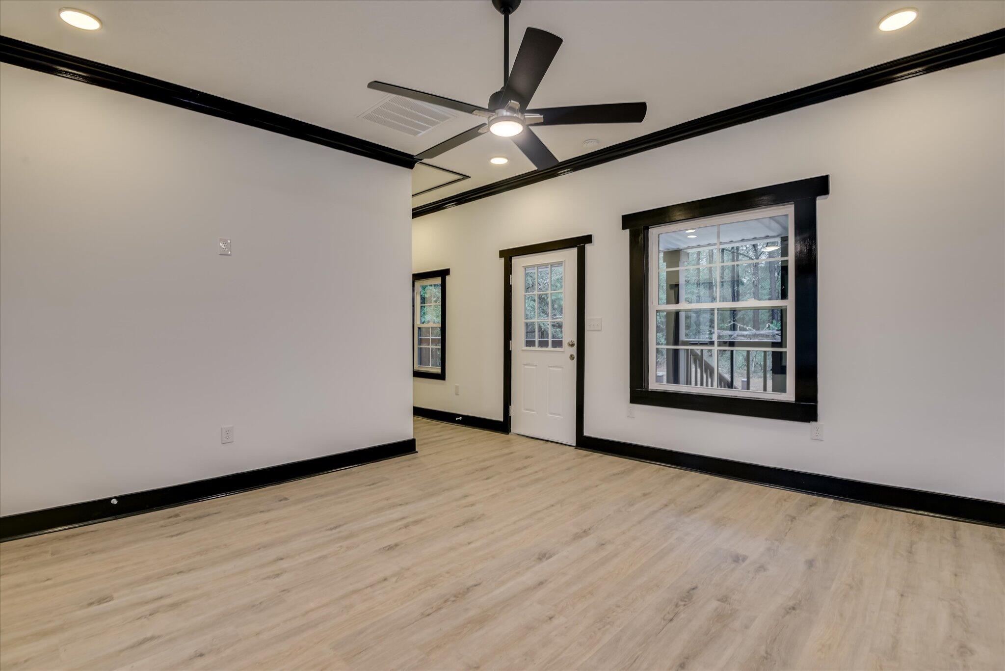 627 Main Street New Ellenton, SC 29809 - Photo 8 of 46 627 S Main Street