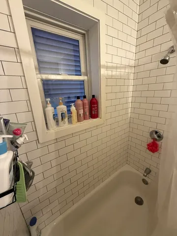 $3,580 | 58 Medford Street, Unit 1, Somerville, MA 02143