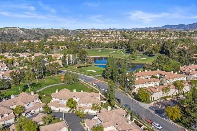 $795,000 | 1 Encantado Canyon, Rancho Santa Margarita, CA 92688
