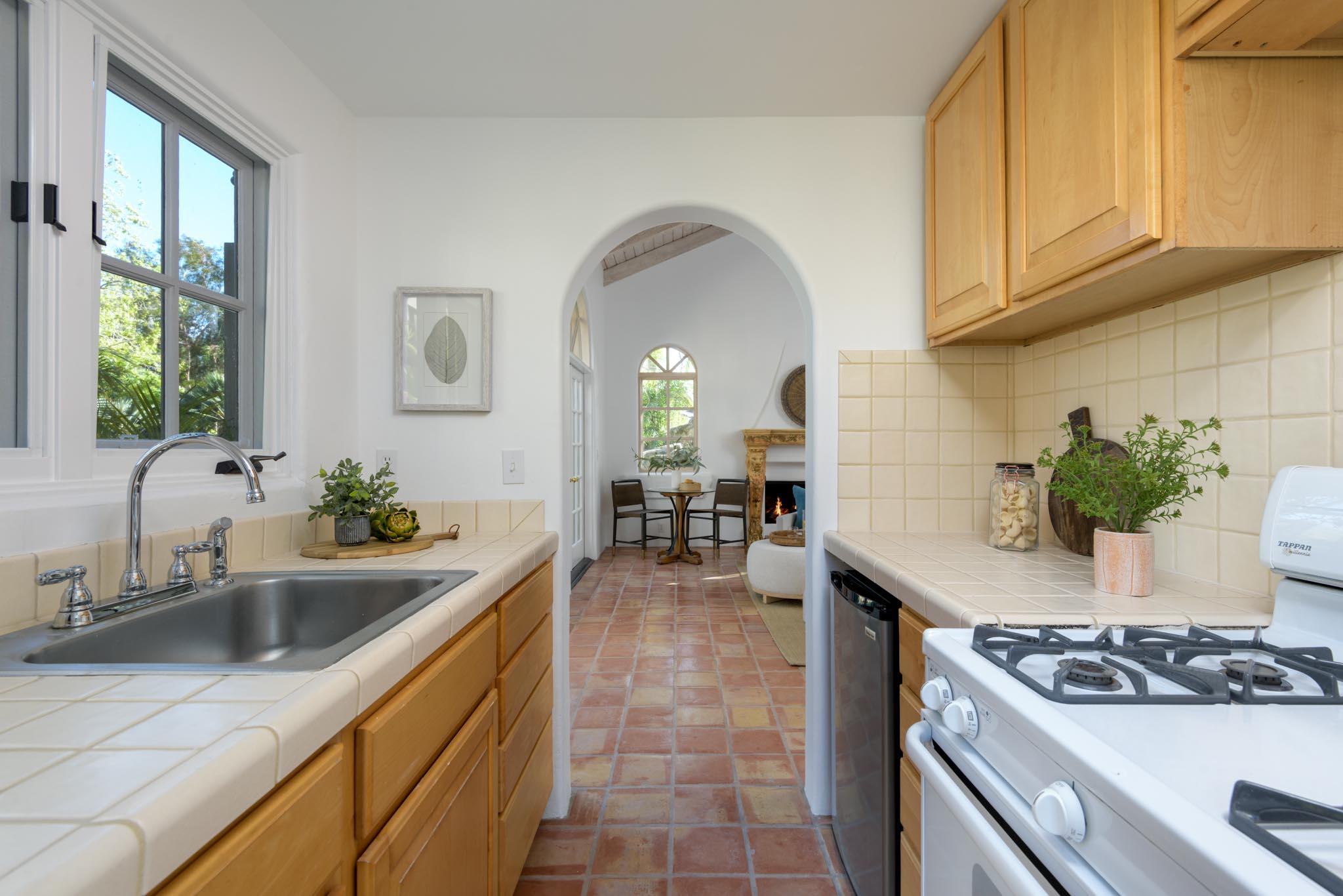 1845 Eucalyptus Hill Road Santa Barbara, CA 93108 - Photo 26 of 32 24 1845Eucalyptus0027