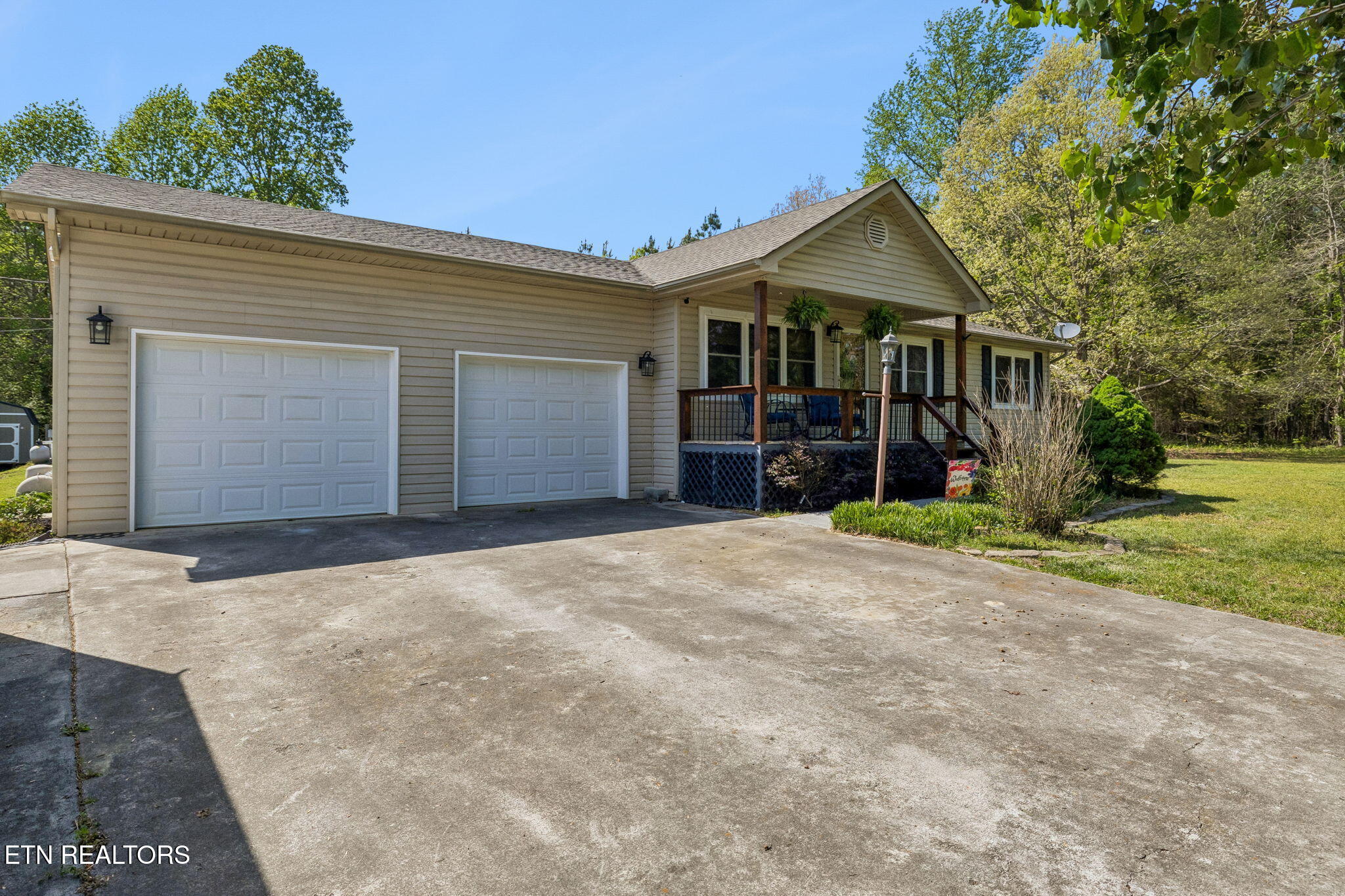 1107 County Road 181 Athens, TN 37303 - Photo 2 of 58 2-1107 Co Rd 181 Decatur - 002