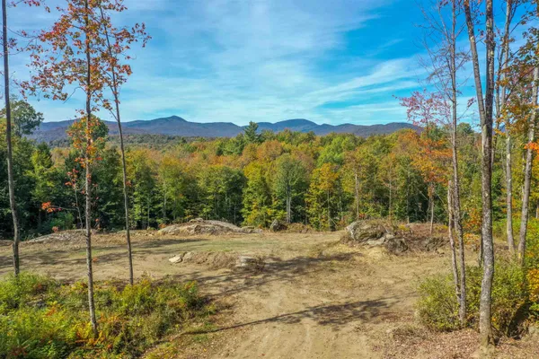 $450,000 | 334 Ruby Raymond Road, Waterbury Center, VT 05677