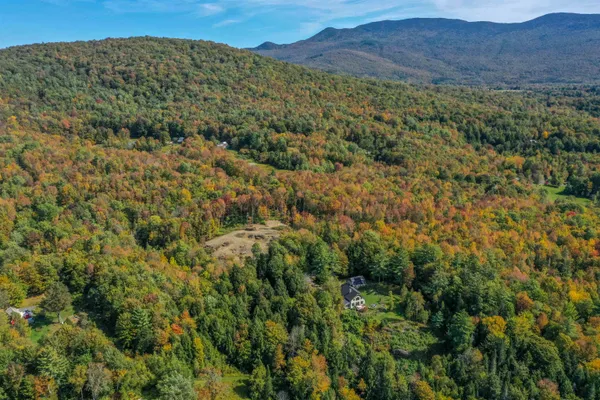 $450,000 | 334 Ruby Raymond Road, Waterbury, VT 05677