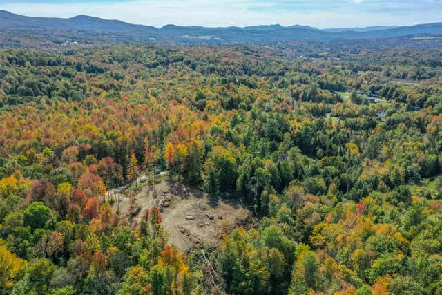 $450,000 | 334 Ruby Raymond Road, Waterbury, VT 05677