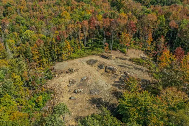 $450,000 | 334 Ruby Raymond Road, Waterbury, VT 05677