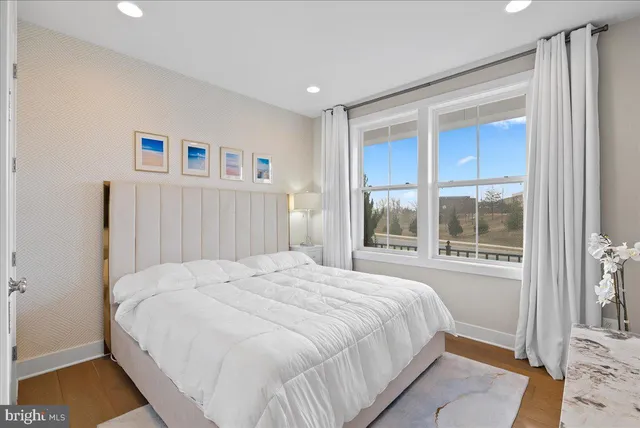 $1,250,000 | 42104 Creighton Road, Ashburn, VA 20148