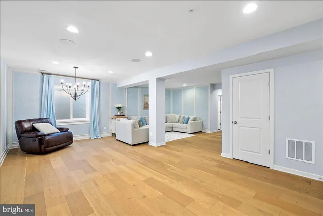 $1,250,000 | 42104 Creighton Road, Ashburn, VA 20148