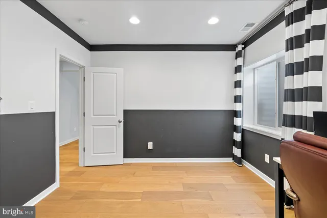 $1,250,000 | 42104 Creighton Road, Ashburn, VA 20148