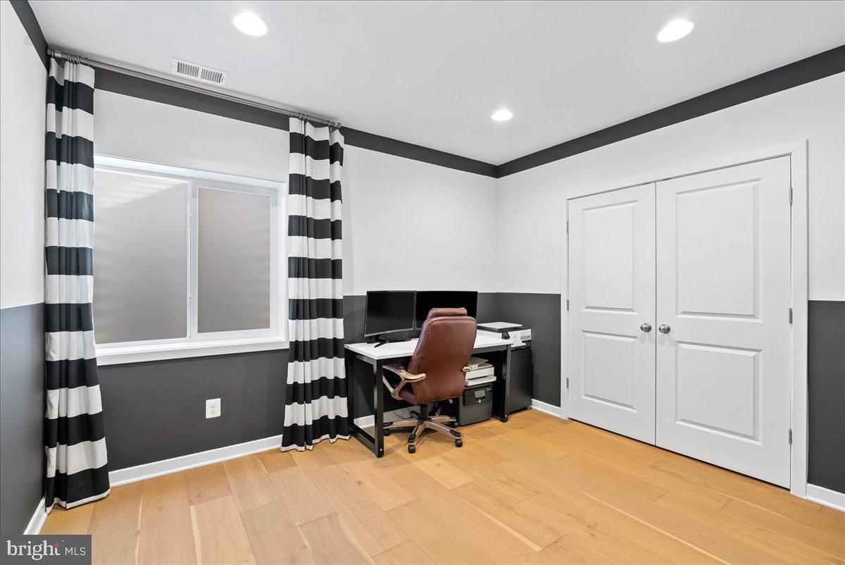 42104 Creighton Road Ashburn, VA 20148 - Photo 47 of 75