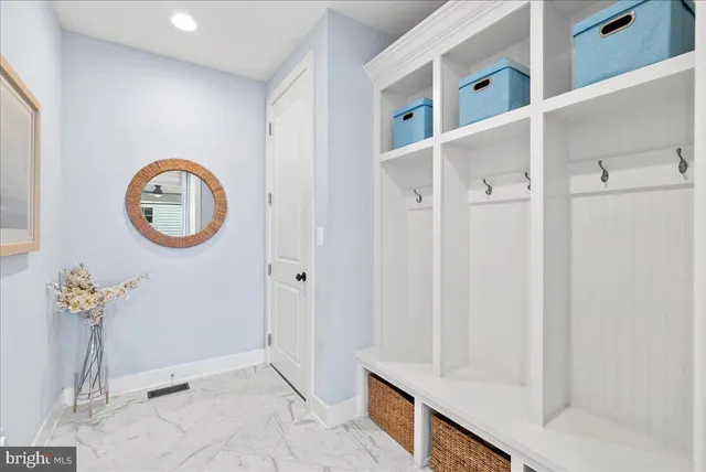 $1,250,000 | 42104 Creighton Road, Ashburn, VA 20148