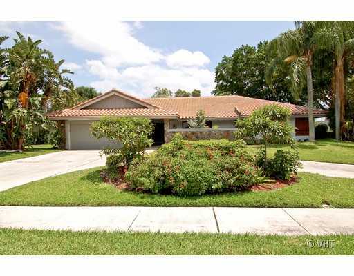 2852 Banyan Blvd Circle Northwest Boca Raton, FL 33431 - Photo 1 of 15 Primary Photo