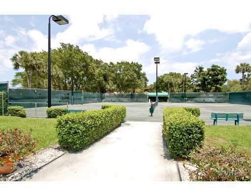 2852 Banyan Blvd Circle Northwest Boca Raton, FL 33431 - Photo 10 of 15 Additional Photo