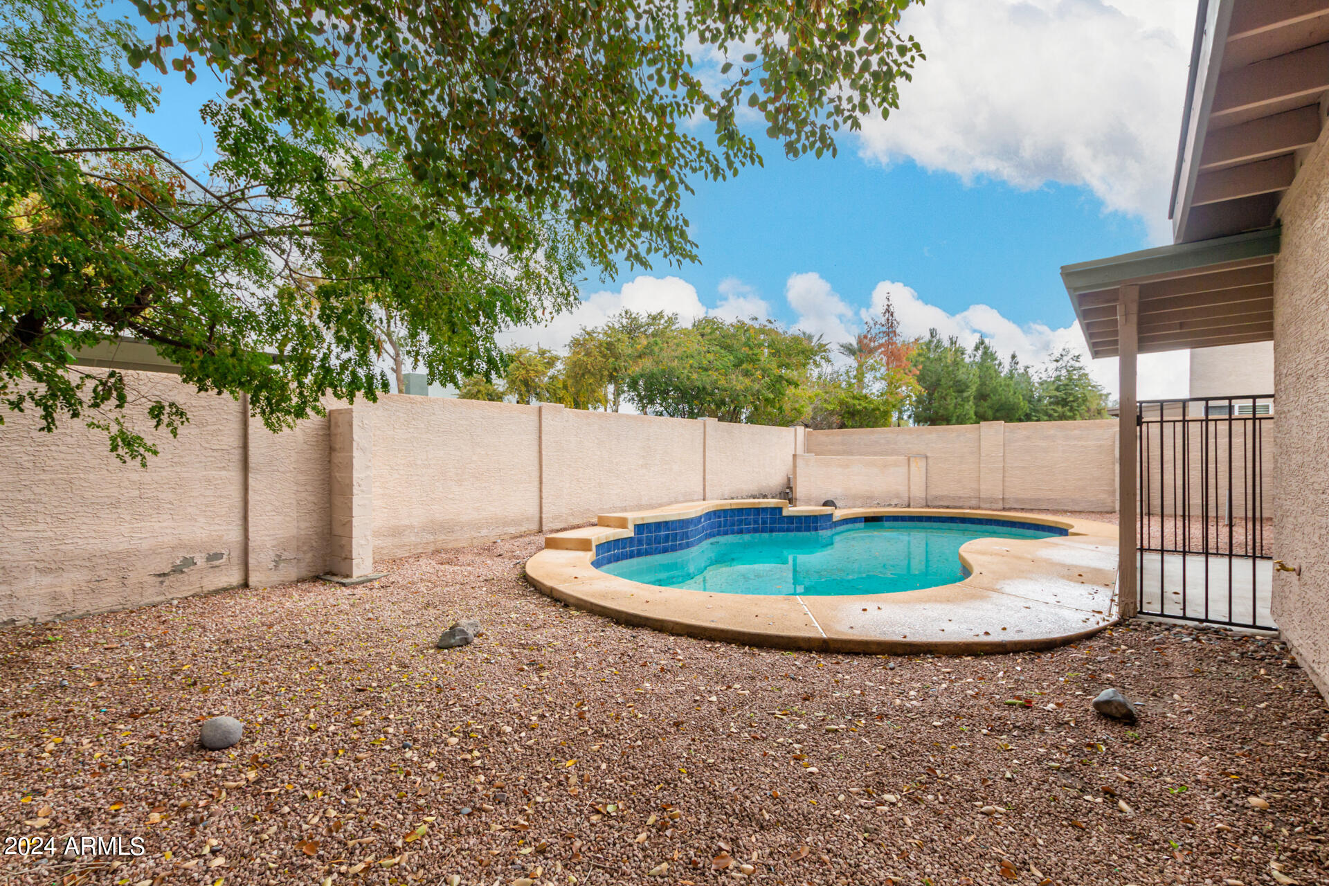 534 East Marco Polo Road Phoenix, AZ 85024 - Photo 21 of 25