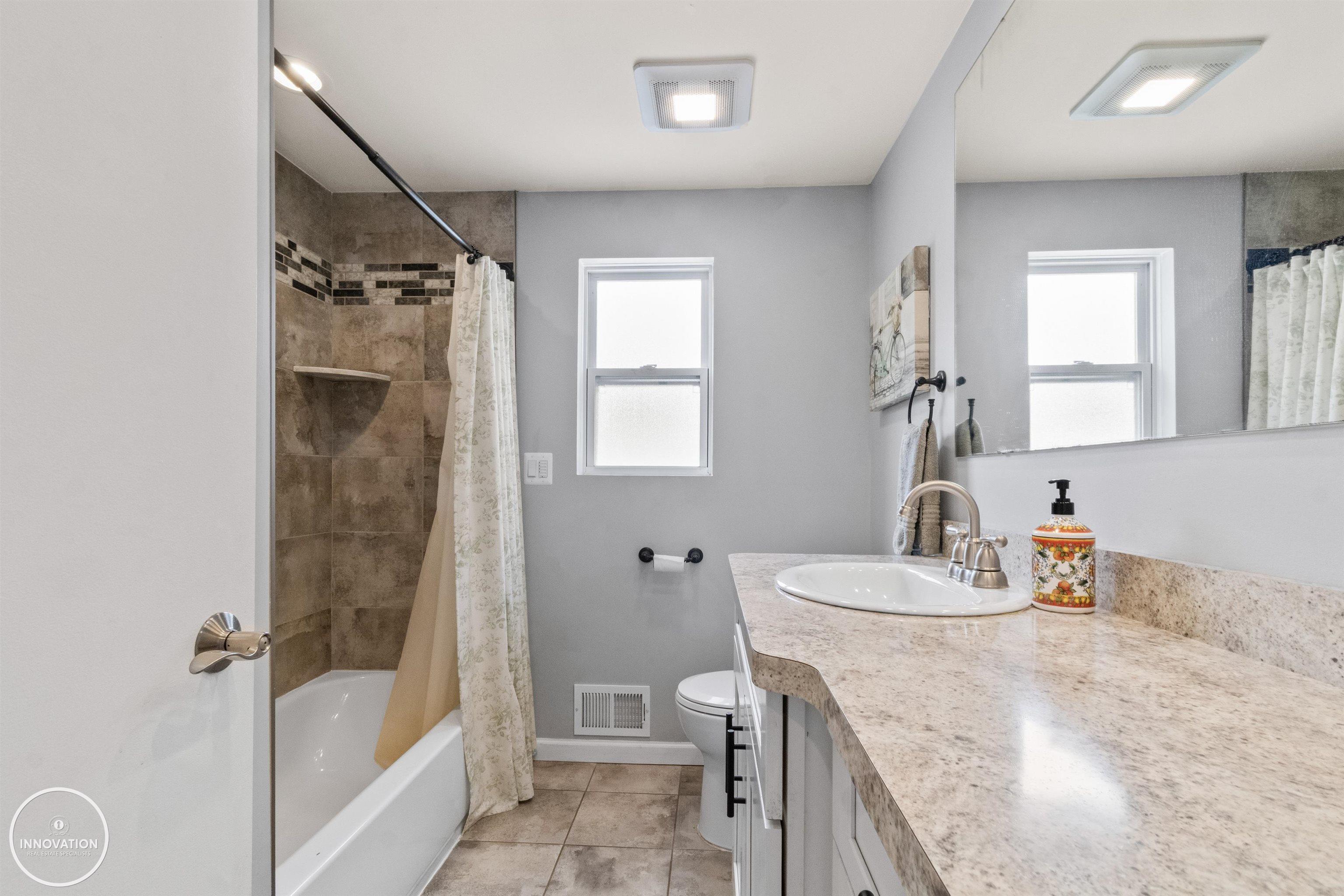 7249 Meldrum Road Fair Haven, MI 48023 - Photo 24 of 40 50176929-b98a77fe-6c1c-4164-b121-72068b6acd14.JPG