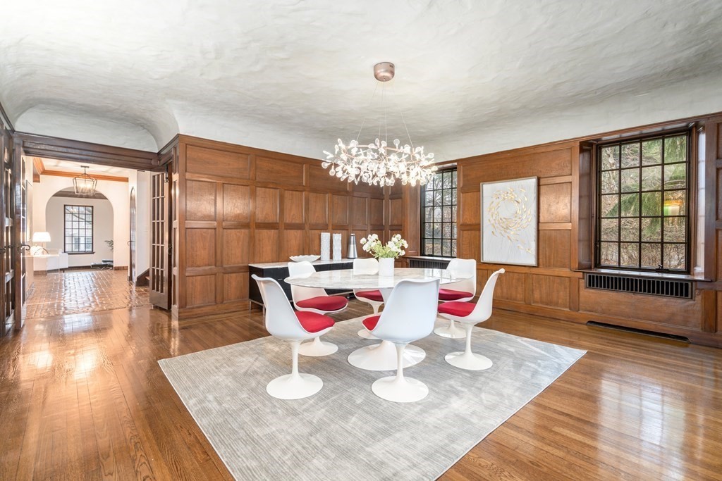 9 Penniman Road Brookline, MA 02445 - Photo 6 of 35 a living room with furniture and a large window