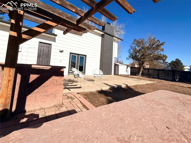 $379,900 | 12 Briargate Terrace, Pueblo, CO 81001