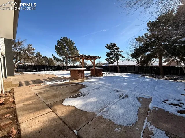 $379,900 | 12 Briargate Terrace, Pueblo, CO 81001