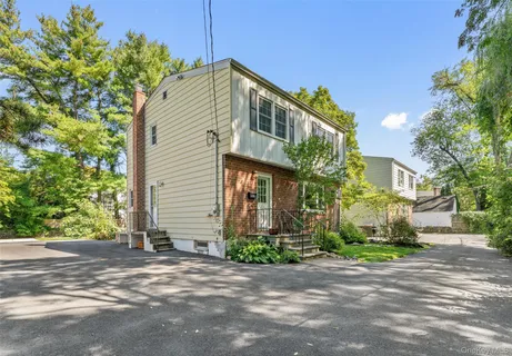 $649,000 | 16 Bryn Mawr Parkway, Bronxville, NY 10708
