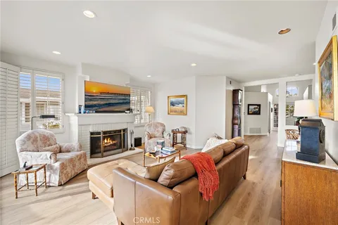 $2,800,000 | 3731 Daffodil Avenue, Unit 96, Corona del Mar, CA 92625