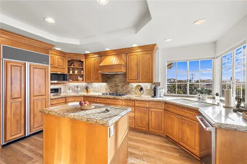 $2,800,000 | 3731 Daffodil Avenue, Unit 96, Corona del Mar, CA 92625