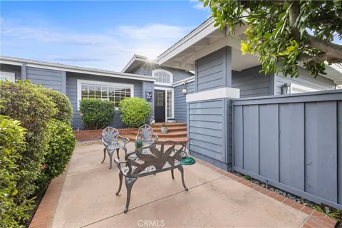 $2,800,000 | 3731 Daffodil Avenue, Unit 96, Corona del Mar, CA 92625