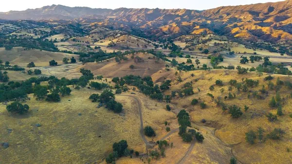 $2,843,450 | 47069 Crump Lane, Coalinga, CA 93210