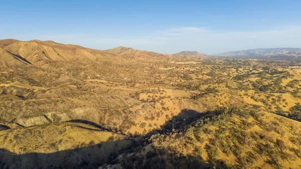 $2,843,450 | 47069 Crump Lane, Coalinga, CA 93210
