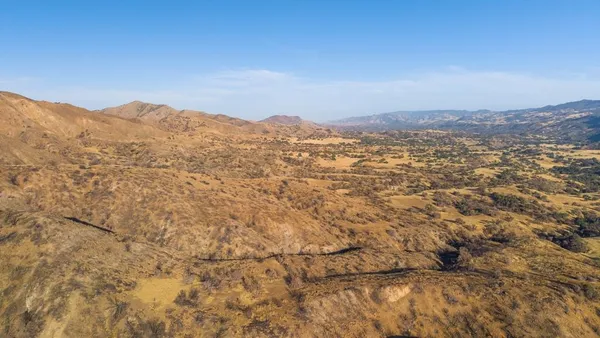$2,843,450 | 47069 Crump Lane, Coalinga, CA 93210