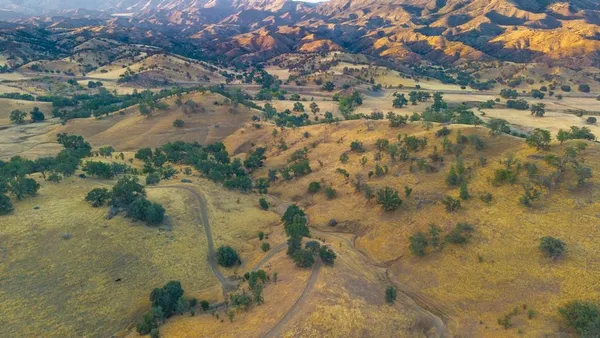 $2,843,450 | 47069 Crump Lane, Coalinga, CA 93210