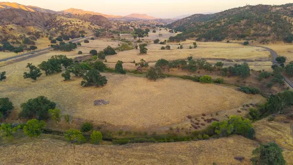 $2,843,450 | 47069 Crump Lane, Coalinga, CA 93210