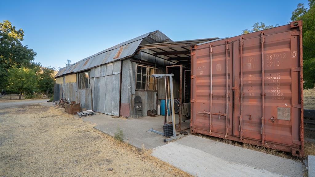 47069 Crump Lane Coalinga, CA 93210 - Photo 38 of 74