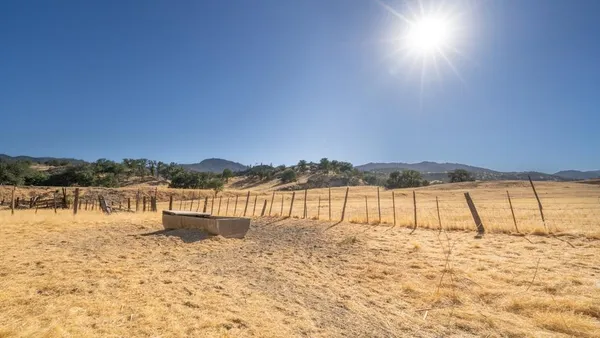 $2,843,450 | 47069 Crump Lane, Coalinga, CA 93210