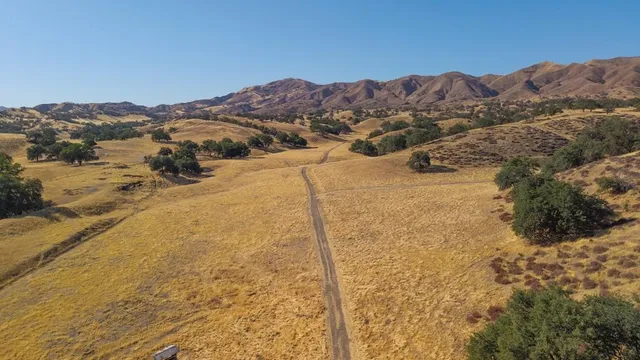 $2,843,450 | 47069 Crump Lane, Coalinga, CA 93210