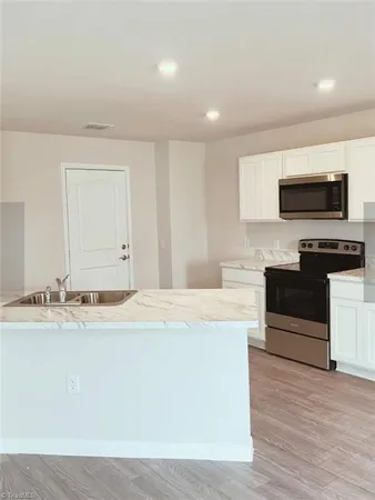 $228,990 | 432 Regency Lane, Eden, NC 27288