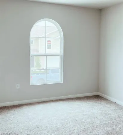 $228,990 | 432 Regency Lane, Eden, NC 27288