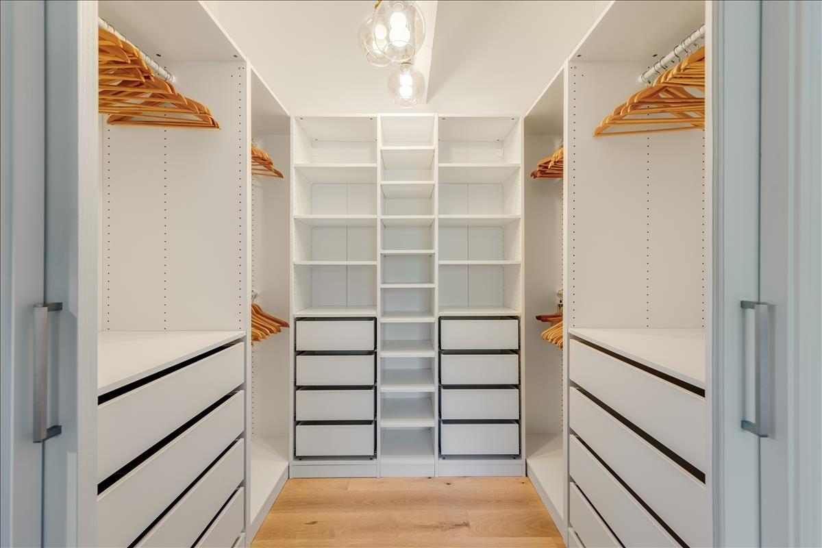 524 Thompson Avenue Mountain View, CA 94043 - Photo 18 of 34 a view of walk in closet with empty racks