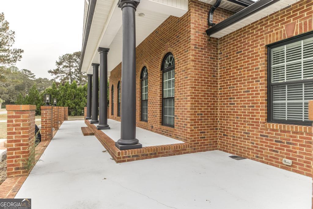 100 Parks Ridge Road Dublin, GA 31021 - Photo 5 of 54