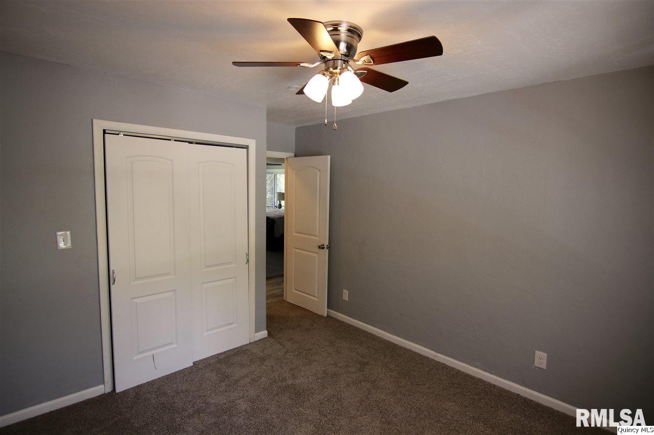 7320 Eastlake Road Quincy, IL 62305 - Photo 15 of 34