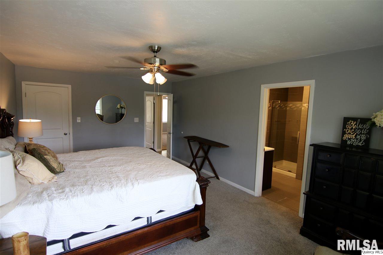 7320 Eastlake Road Quincy, IL 62305 - Photo 20 of 34