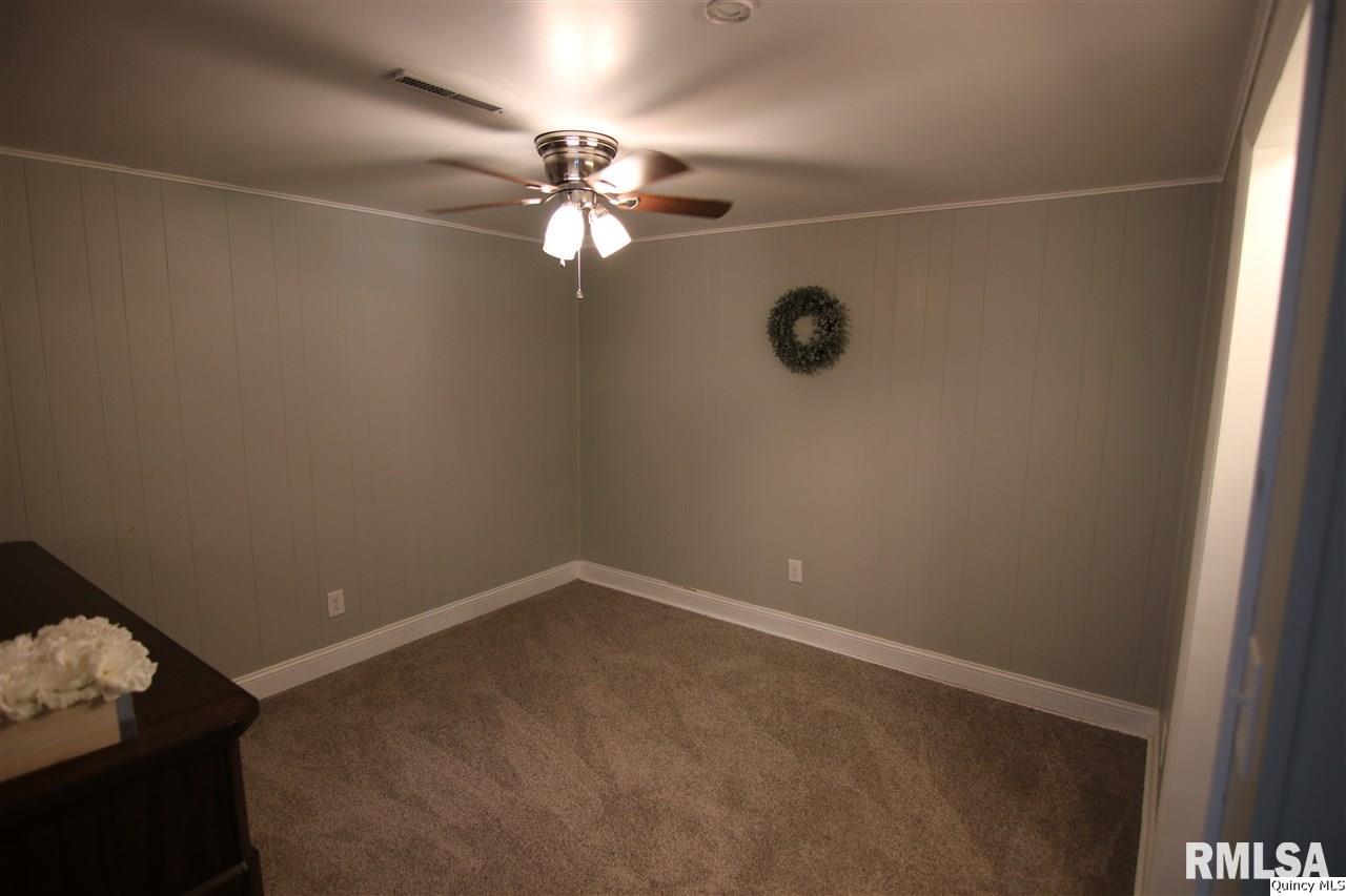 7320 Eastlake Road Quincy, IL 62305 - Photo 30 of 34