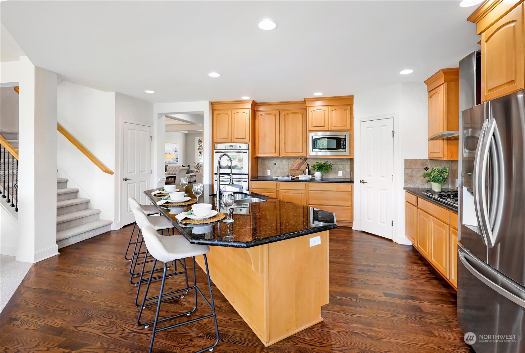 13738 161st Place Southeast Renton, WA 98059 - Photo 10 of 40 Gallery Image 10