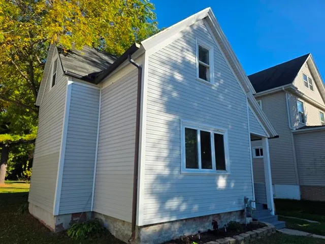 $145,000 | 1925 North 10th Street, Sheboygan, WI 53081