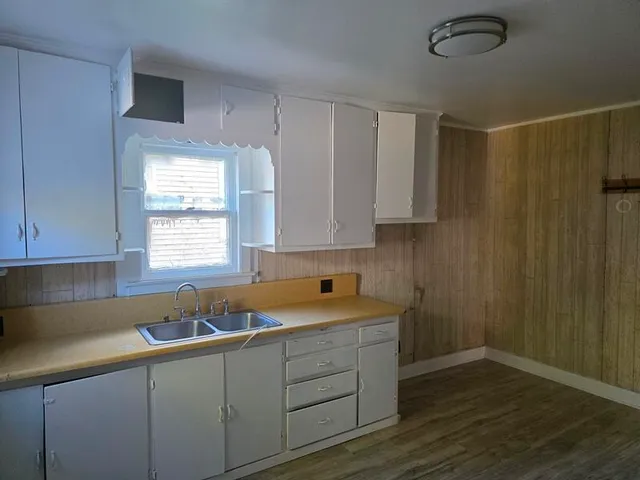 $145,000 | 1925 North 10th Street, Sheboygan, WI 53081