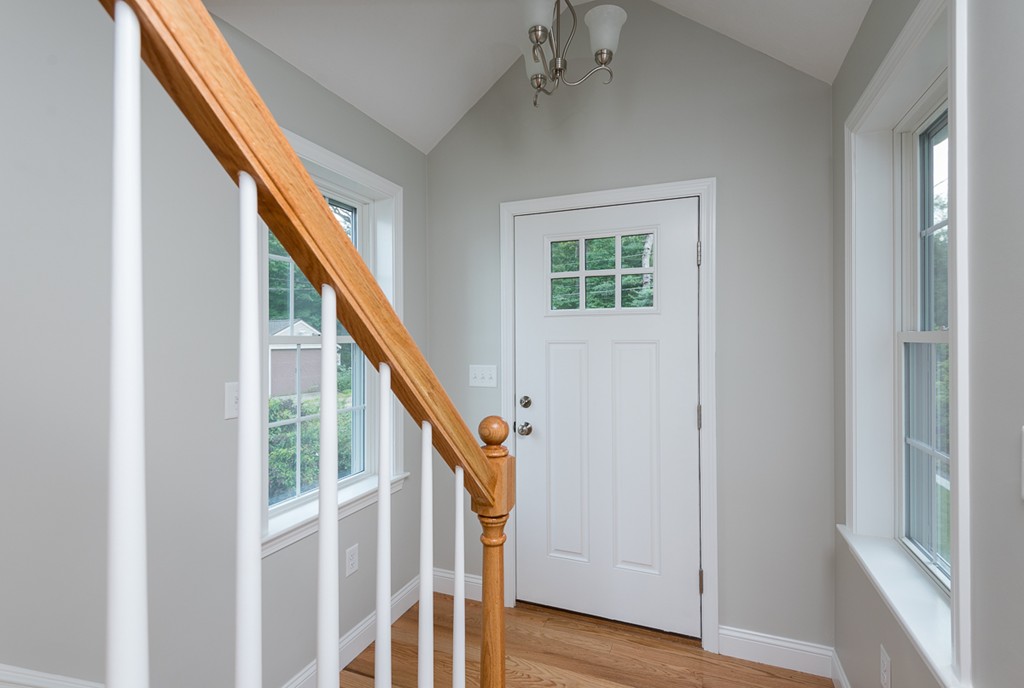 273 Lakeside Road Hanson, MA 02341 - Photo 11 of 30 Gallery Image 11