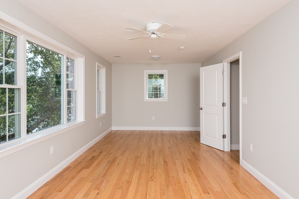 273 Lakeside Road Hanson, MA 02341 - Photo 14 of 30 Gallery Image 14