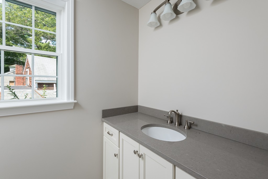 273 Lakeside Road Hanson, MA 02341 - Photo 23 of 30 Gallery Image 23